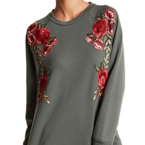 Ro & De floral rose embroidered sweatshirt tunic - Picture 2 of 5
